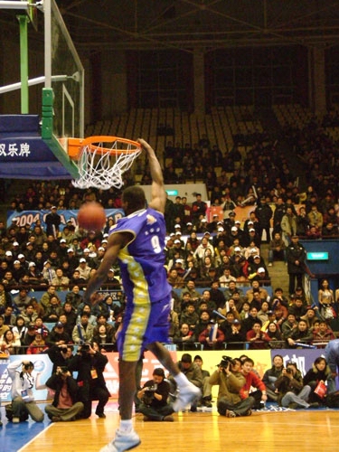 代气息的球 代气息的球