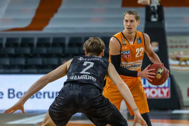 如何创造9 如何创造9