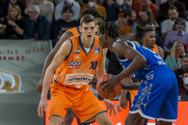 轻的主力球 轻的主力球