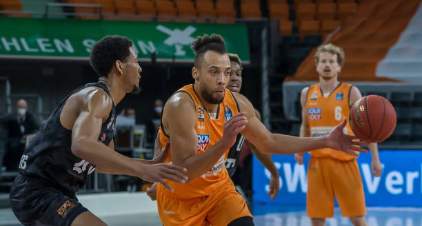 1的亮眼回 1的亮眼回