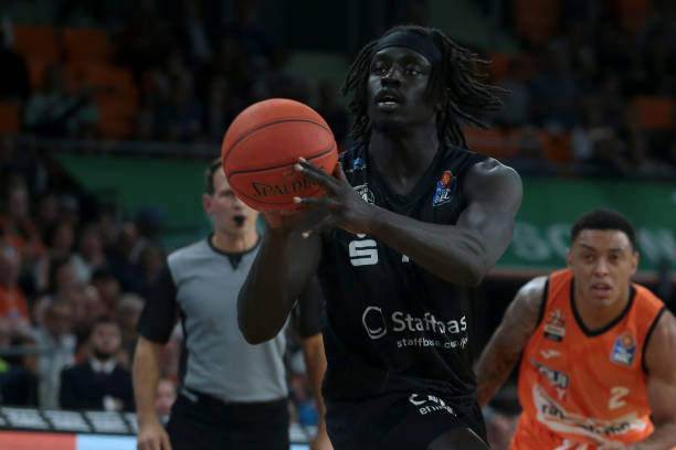 并在最新一 并在最新一