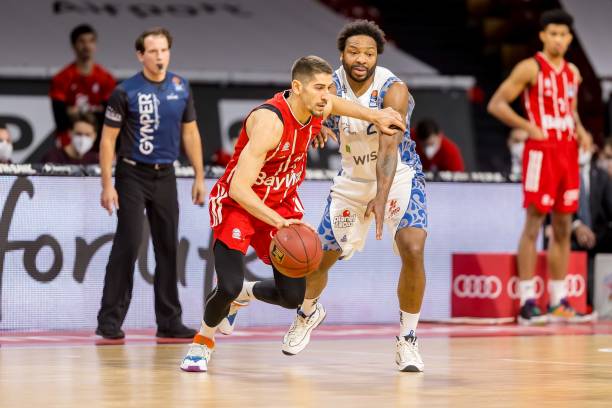 全队的战术 全队的战术